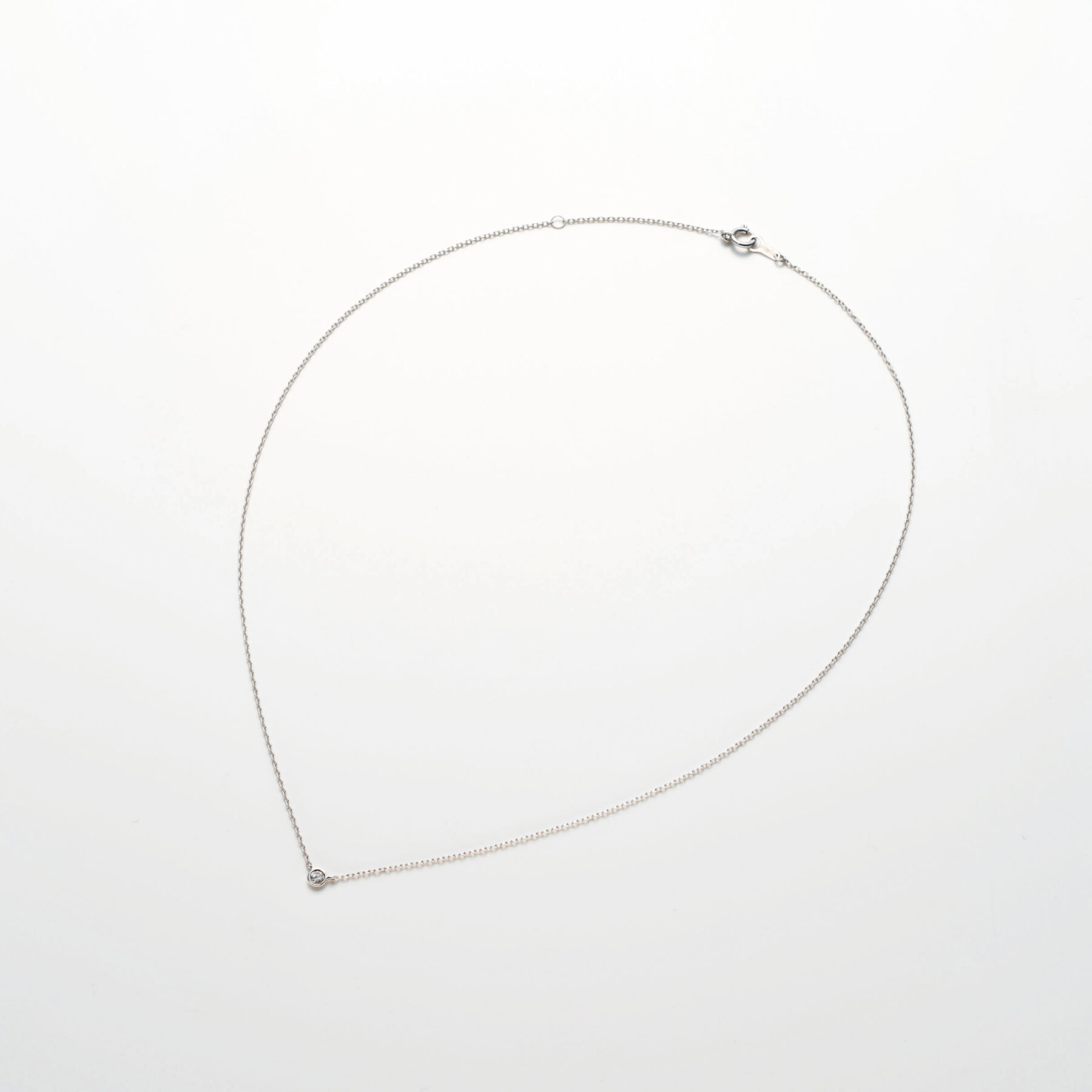 ‘アンプルミエ’ ダイヤモンドネックレス0.07ct(K18WG)