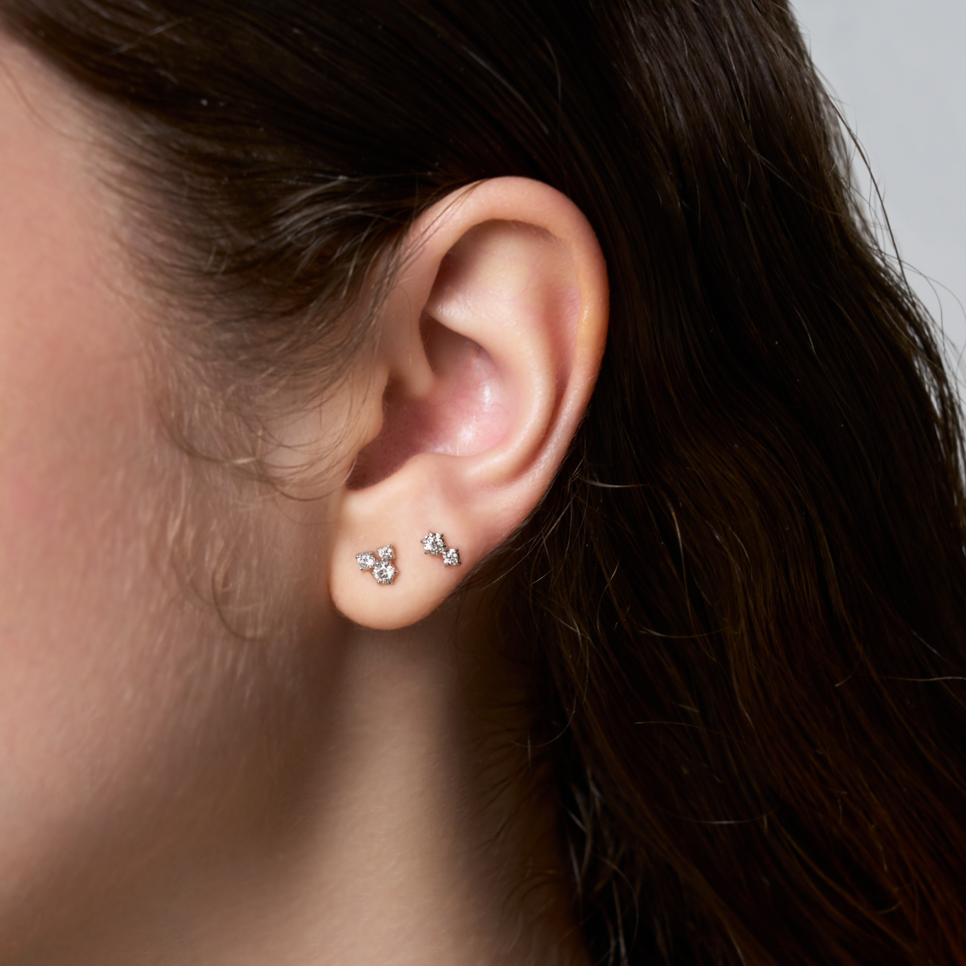 トリプルダイヤモンドスタッズピアス(K18WG)